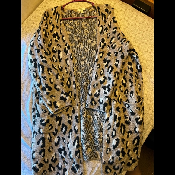 Womens Cardigan - Picture 1 of 2
